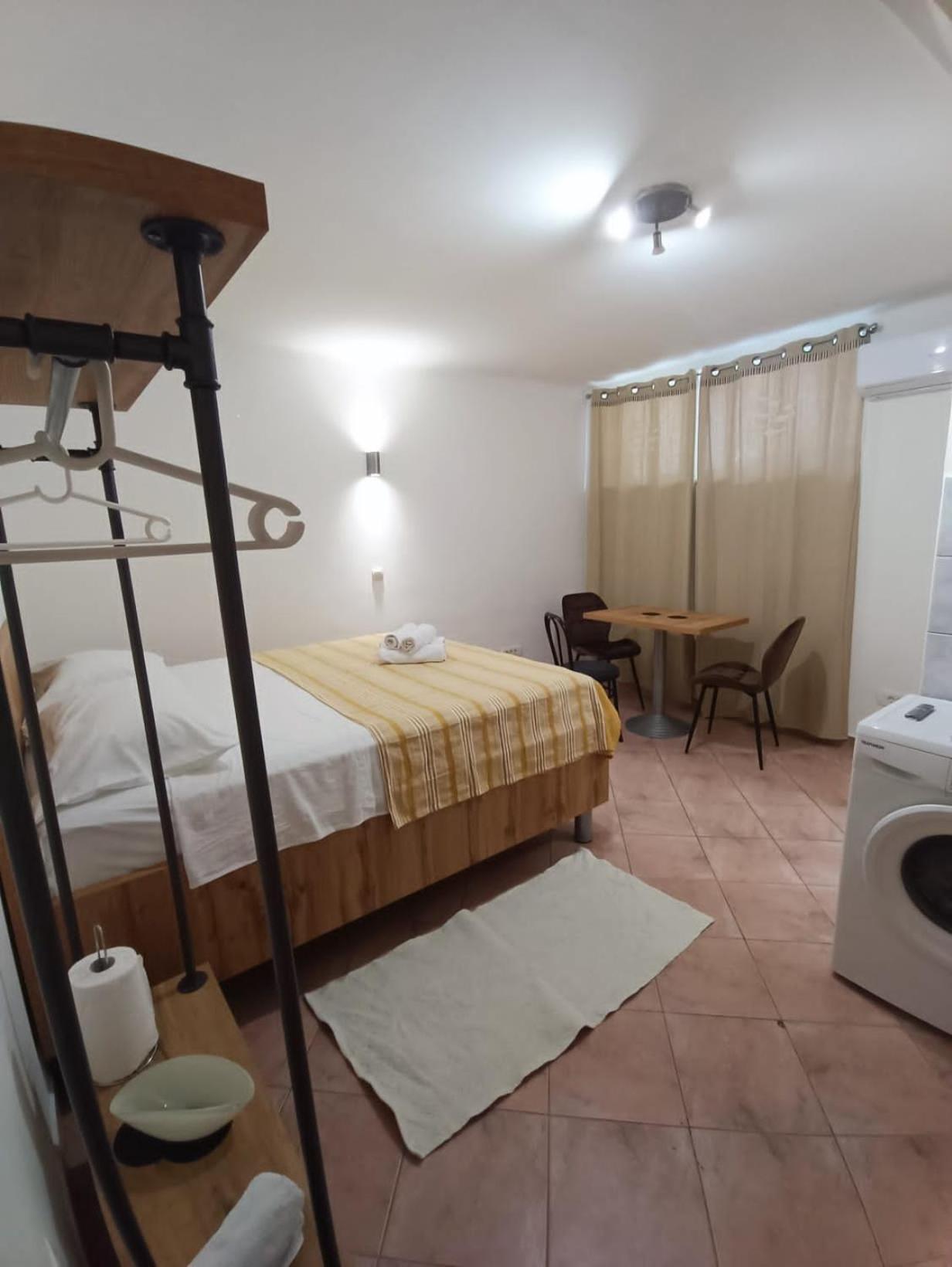 Apartments Stojanac สปลิท ภายนอก รูปภาพ